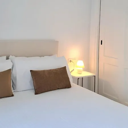 Noctua Puerto Banus 003 Апартаменты *