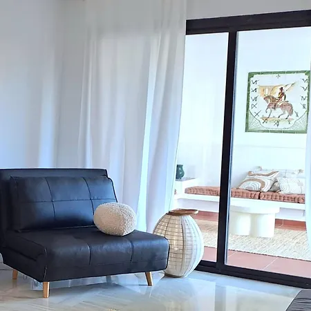 Noctua Puerto Banus 003 Апартаменты *